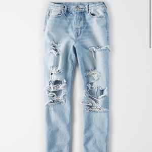 American Eagle Mom Jean